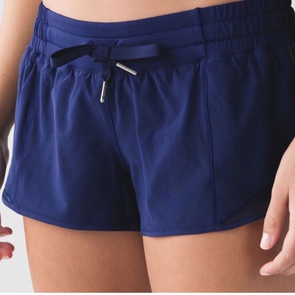 Lululemon Hotty Hot Short 2.5 Hero Blue Low Rise Running Shorts Size 12